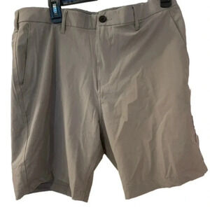 Onia
360 Tech Straight-Leg Stretch-Nylon Shorts Color ASH Size 32